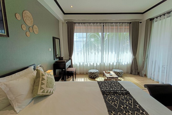 Room 32 of 95