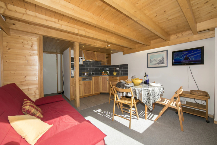 Room 2 of 19