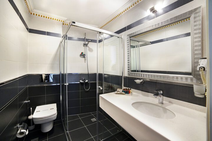 Bathroom Photo