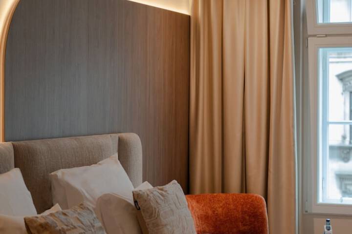 Room 47 of 165
