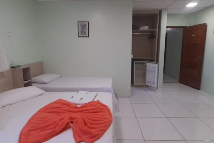 Room 20 of 53