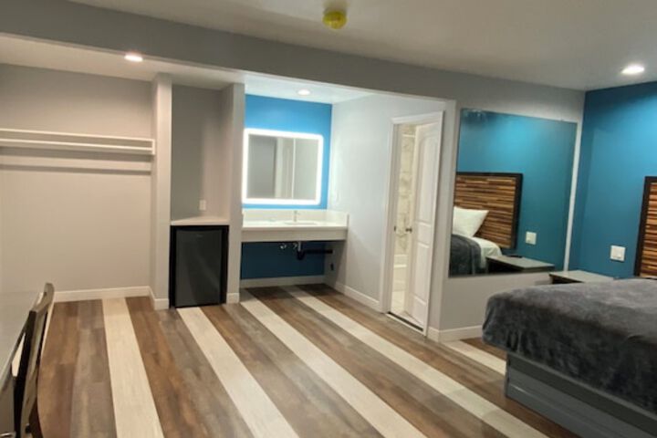 Basic Single Room (11 of 15)
