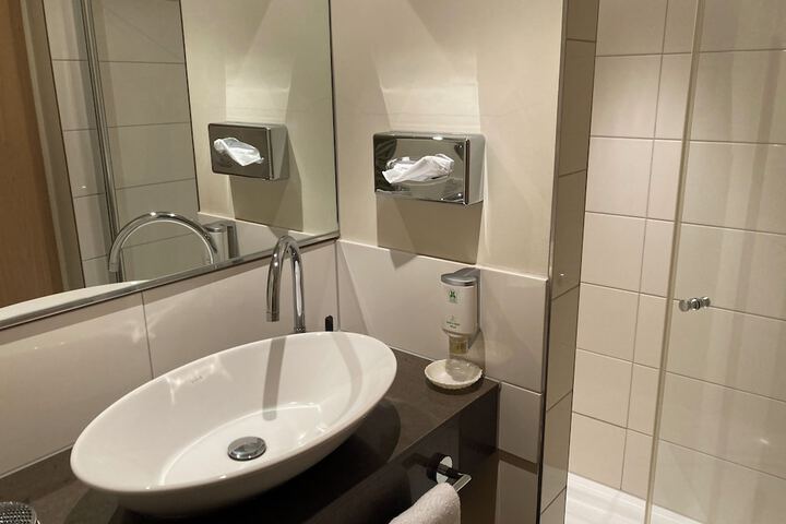 Clean Restrooms