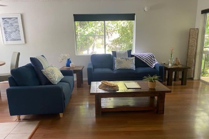 Room 35 of 65