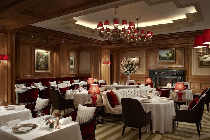 Dining 55 of 138