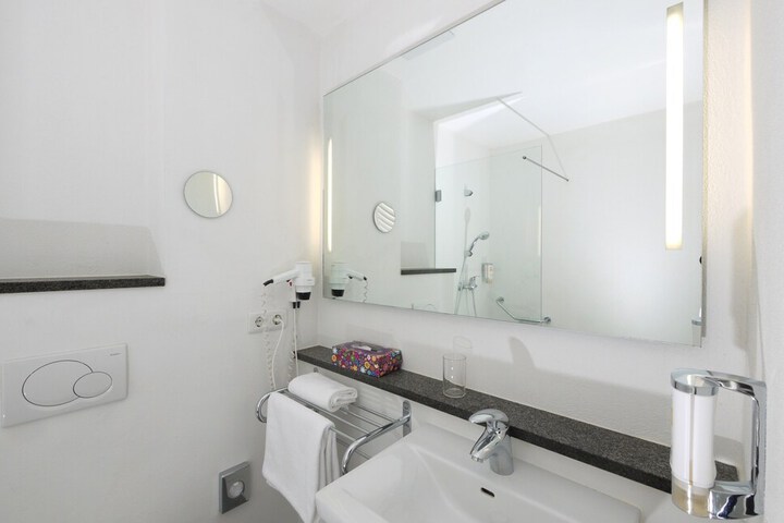 Room 20 of 57