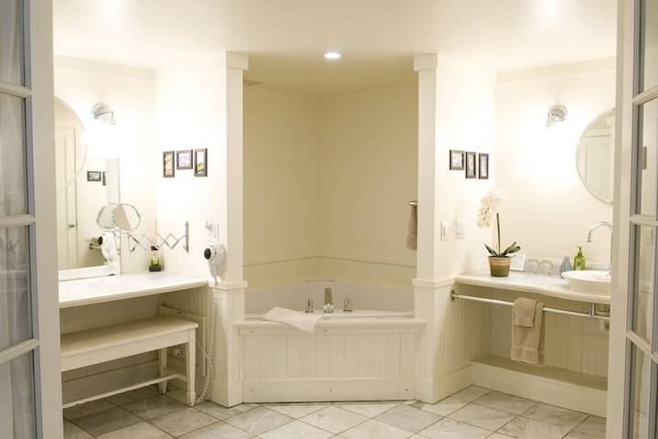 Room 15 of 20