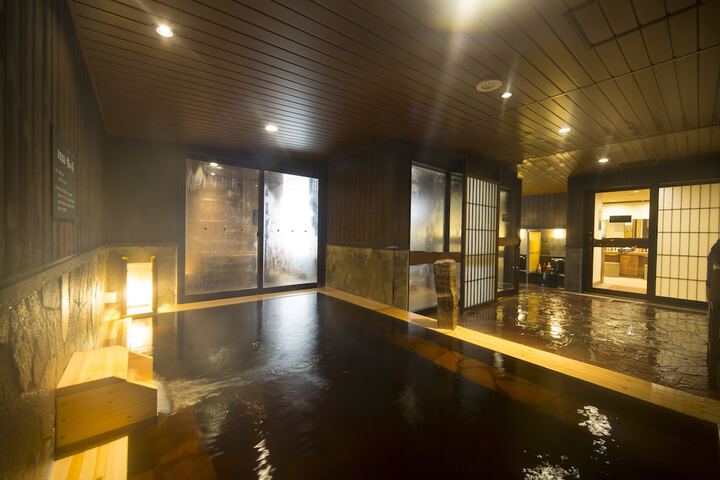 Spa 33 of 104