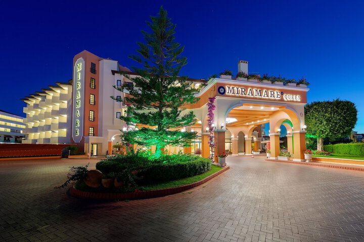 Hotel 199 of 203