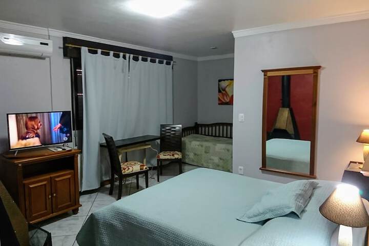 Room 11 of 31