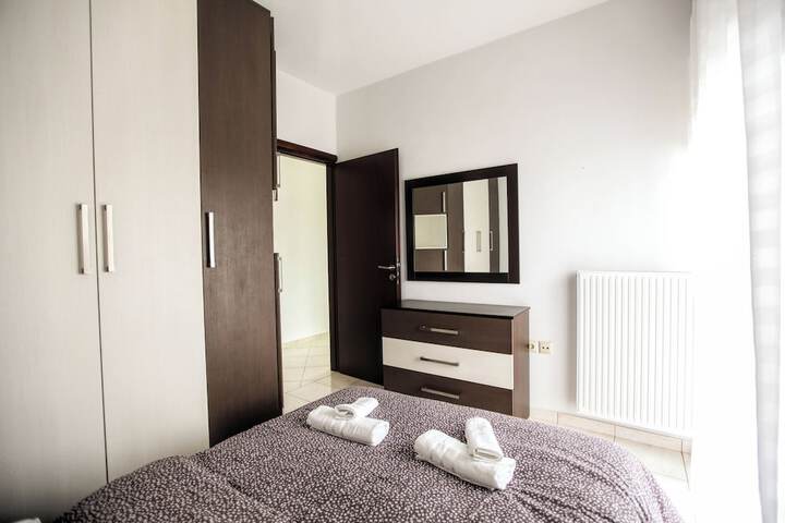Room 4 of 22