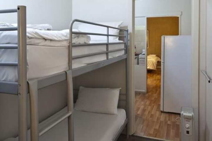 Room 8 of 37