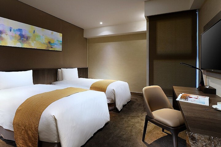 Room 10 of 58