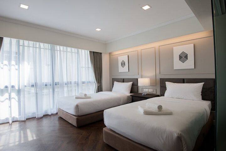 Room 4 of 67