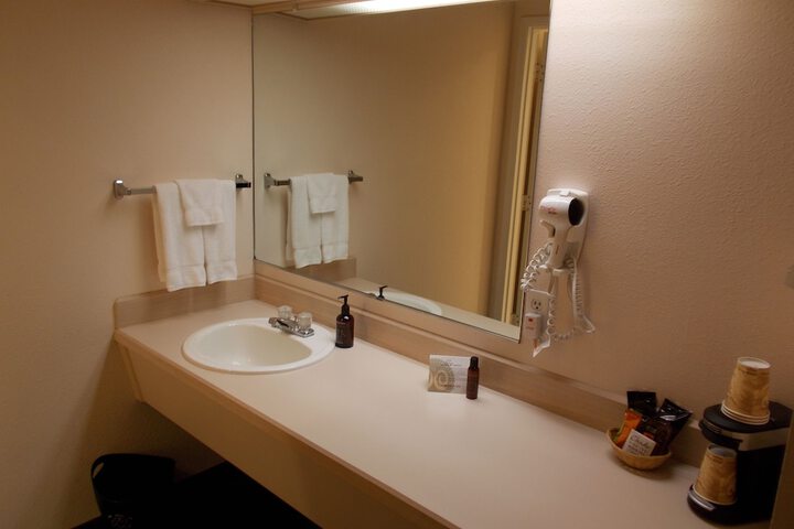 Room 21 of 29