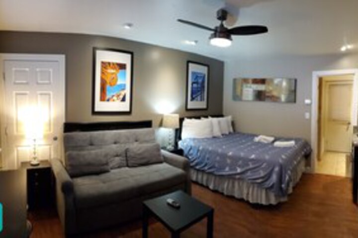 Room 157 of 828