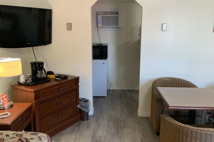 Room 19 of 45