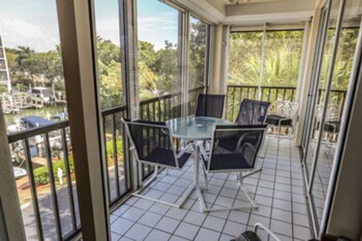 Terrace/Patio 5 of 24