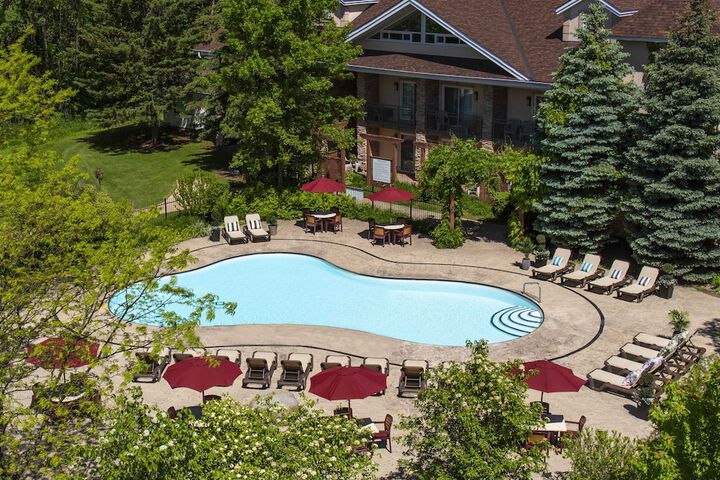 Pool image of Georgian Bay Hotel Trademark Collection by Wyndham