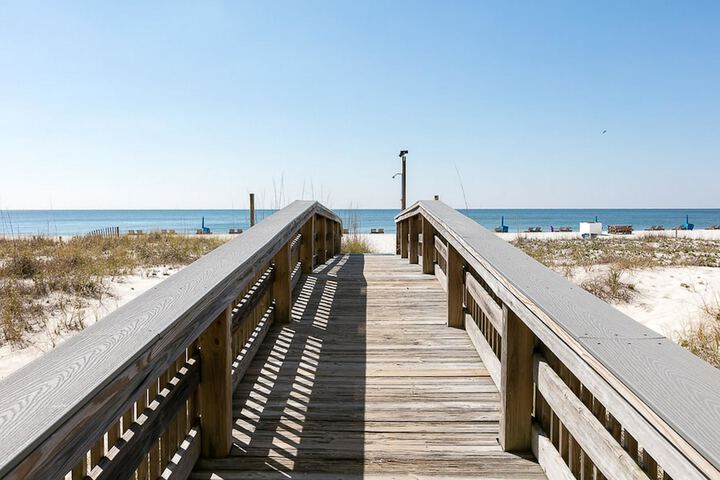 Island Shores 158 Condo in Gulf Shores, AL