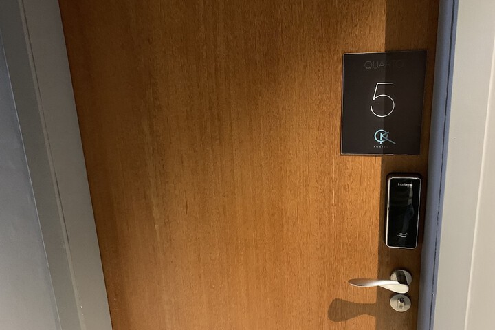 Room 78 of 128
