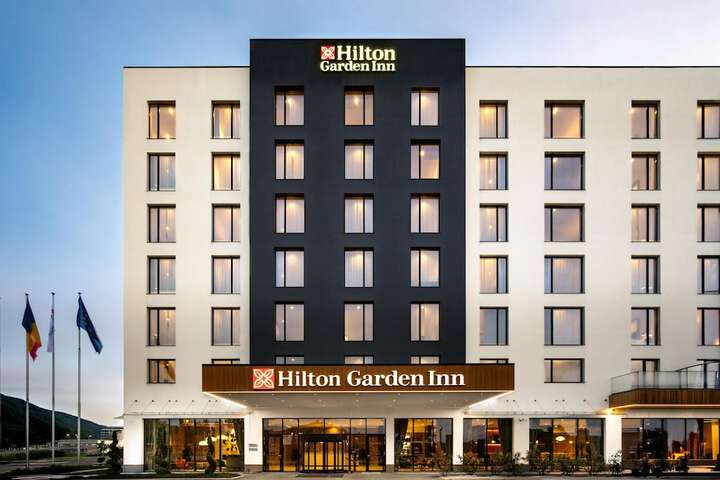 Hotel 81 of 83