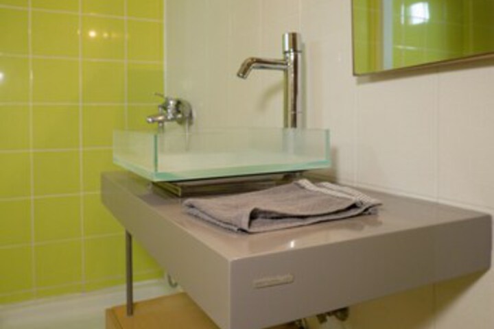 Room 4 of 14