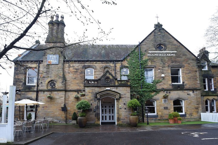 Holmfield Arms by Greene King Inns