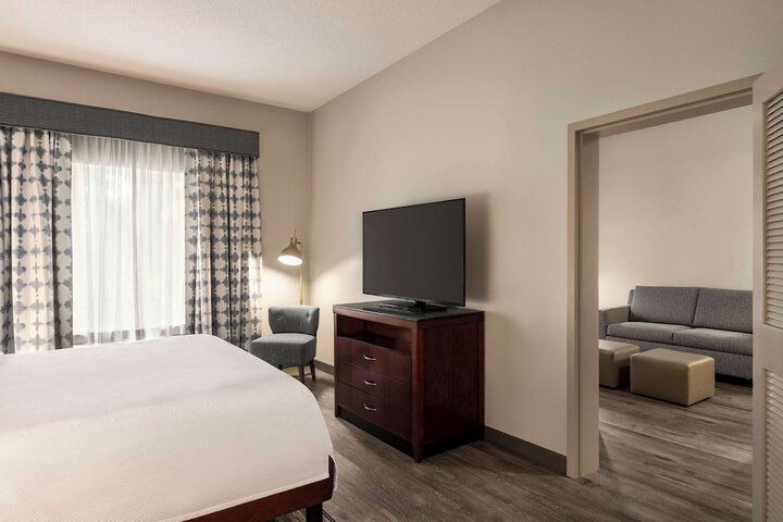 1 King Bed (19 of 22)