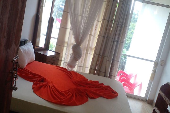 Room 17 of 61
