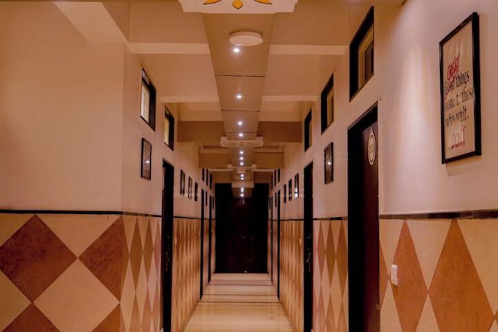 Hotel 32 of 33