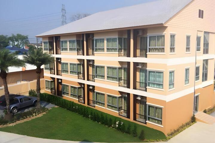 U-Dee Hotel