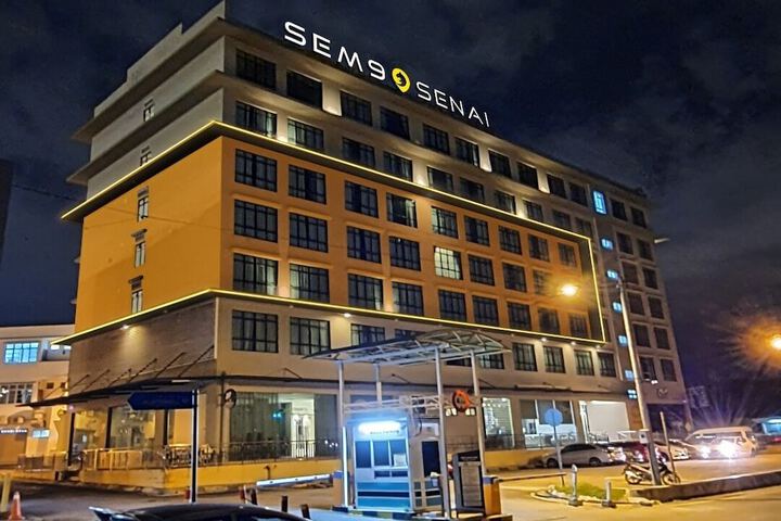 SEM9 Senai 'Formerly Known as Perth Hotel