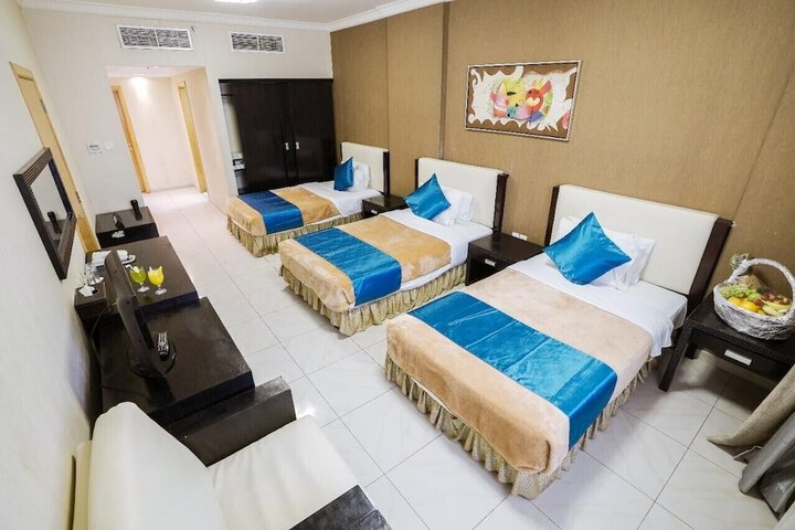 Room 16 of 35