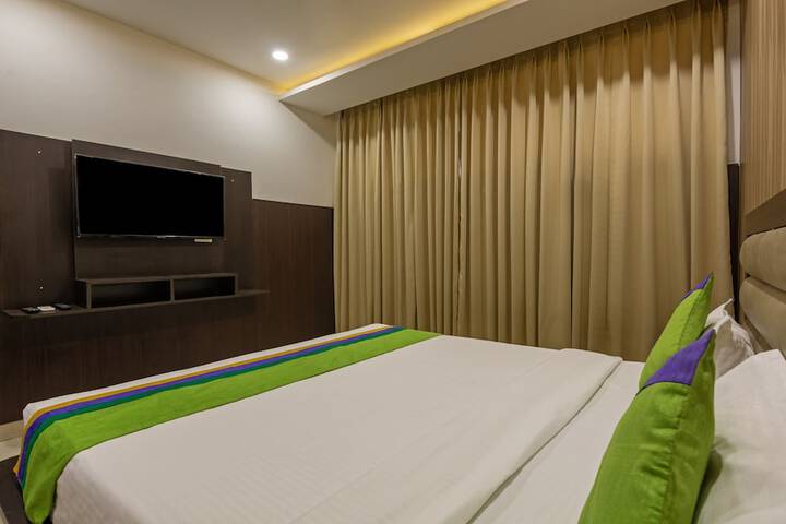 Room 19 of 32