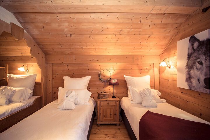 Room 15 of 85