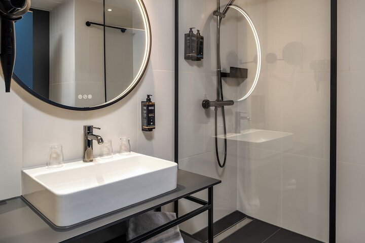 Bath Interior