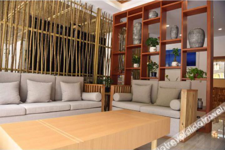 Hotel Interior 10 of 23