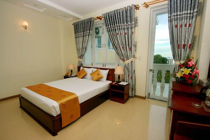 Room 21 of 39