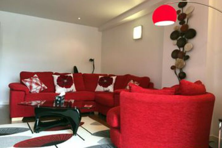 Room 26 of 34