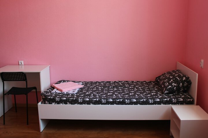 Room 22 of 66