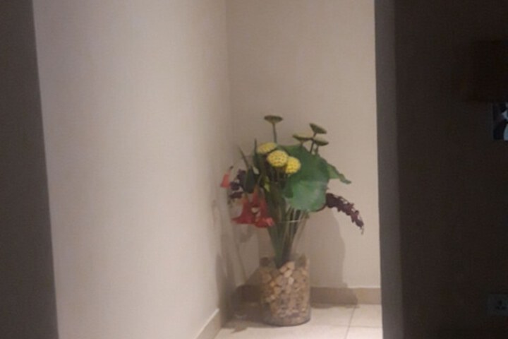 Room 25 of 90