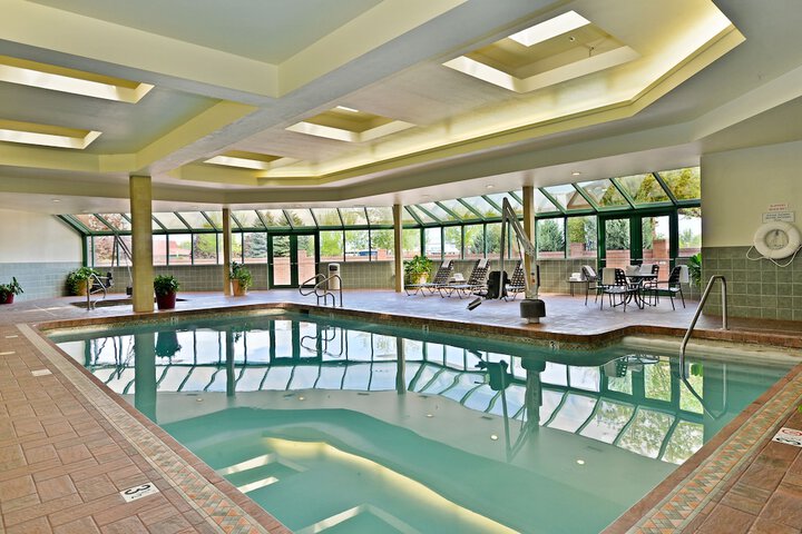 Pool 174 of 261
