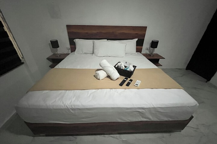 Room 56 of 108