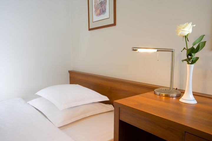 Room 12 of 57