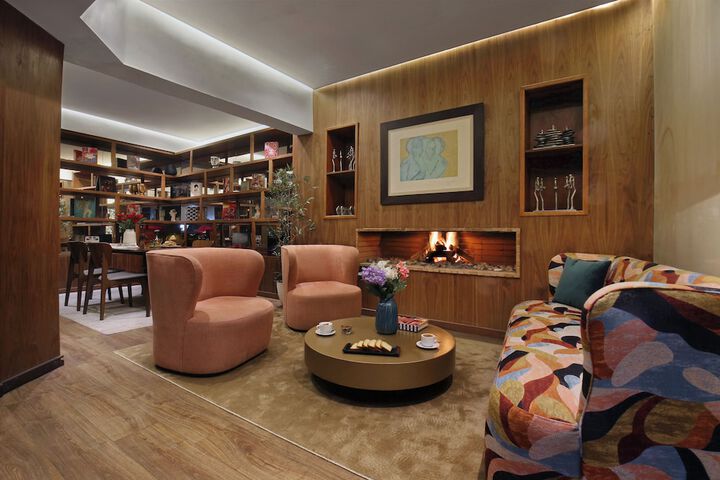 Hotel Interior 4 of 49