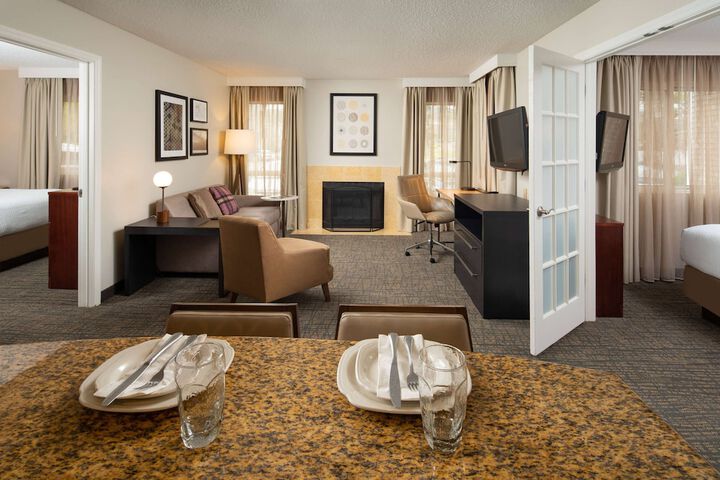 Hearing Accessible Studio Suite King (7 of 14)