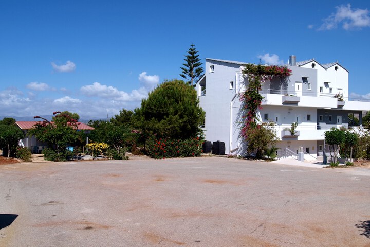 Hotel 87 of 127