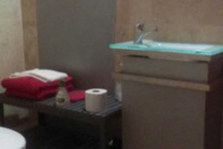 Room 6 of 51