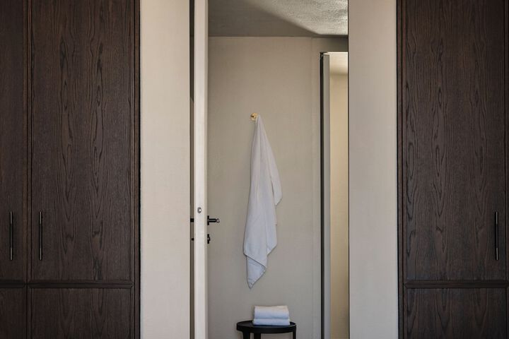 Room 75 of 128